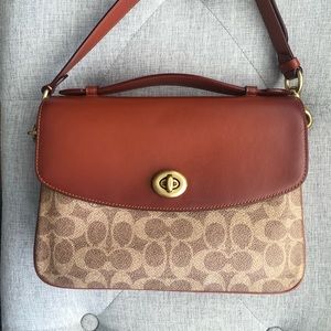 Coach Cassie Crossbody bag in calf leather and signature canvas